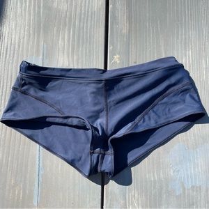 Lululemon Athletica Surf to Sand Boy Short